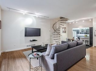 635 Pine St #1R, Philadelphia, PA 19106