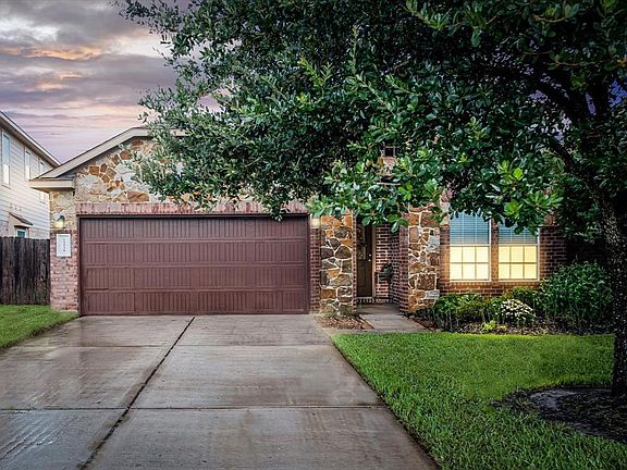 2nd image of 13038 Millstream Bend Ln