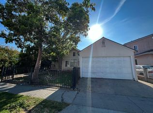1335 Walnut Ave #A, Long Beach, CA 90813