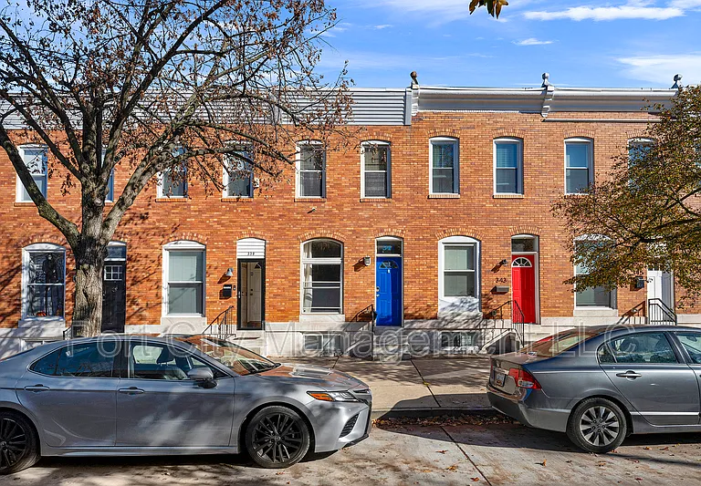 341 S Macon St — Photo 1