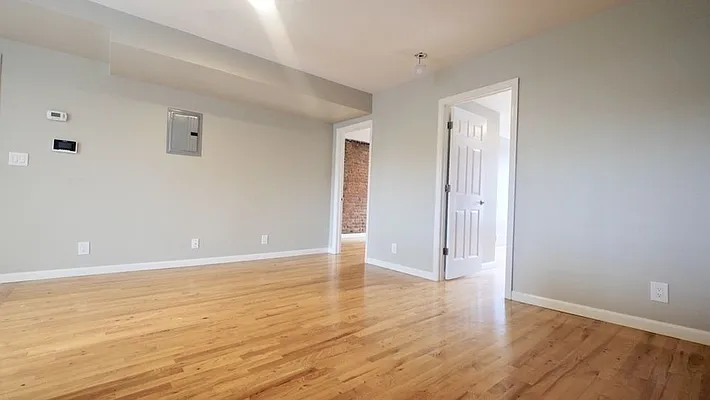 Rented by Skyward | media 15