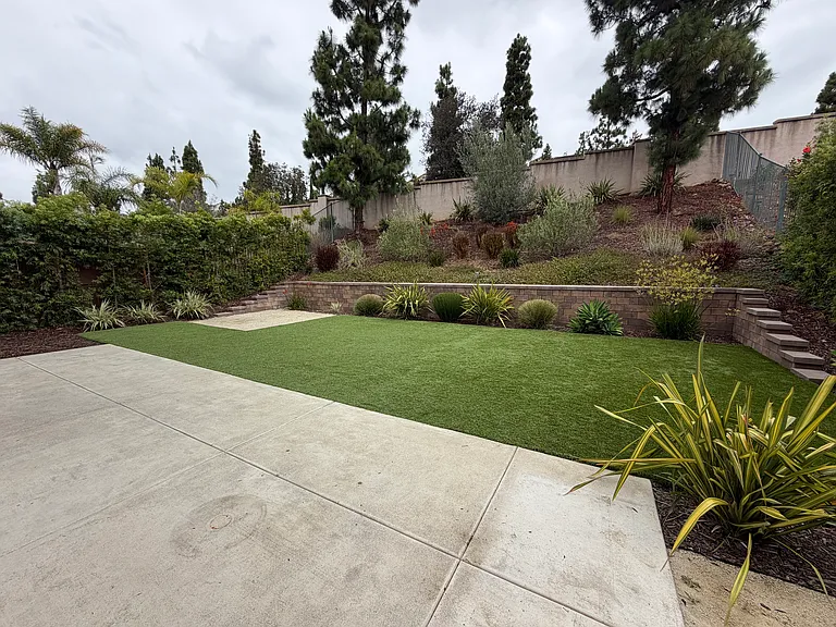 1523 Clifftop Ave — Photo 48