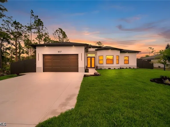 807 Dudley Ave S, Lehigh Acres, FL 33974