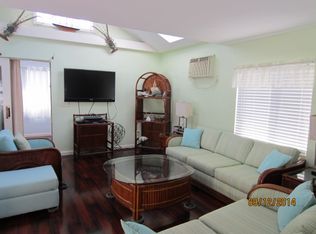 9R Boston Ave, Hampton, NH 03842