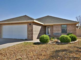 701 Almond Tree Ln, Clovis, NM 88101