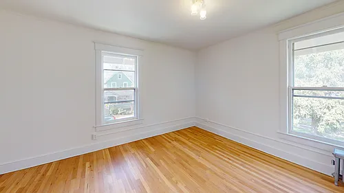 48 Clarke St Photo 1