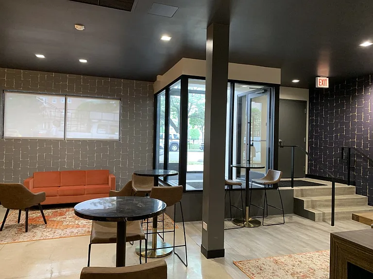 The Maynard at 5115 N Sheridan — Photo 30