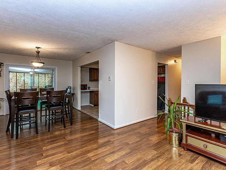 3008 Tuscaloosa Ln — Photo 6