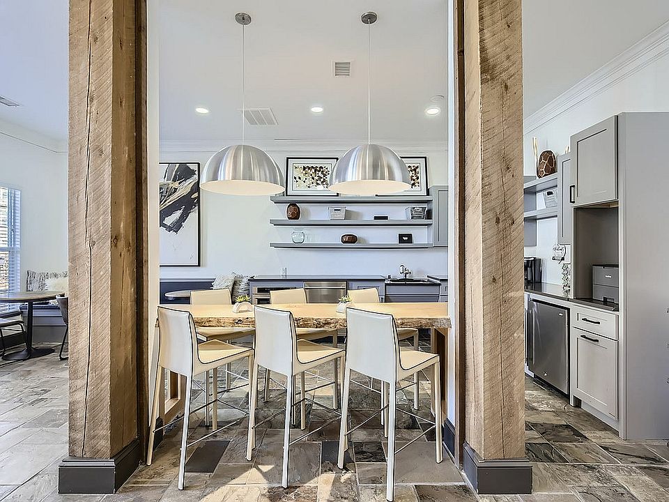 Clubhouse Kitchen