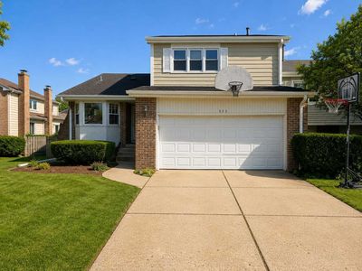 523 Dunsten Cir, Northbrook, IL, 60062