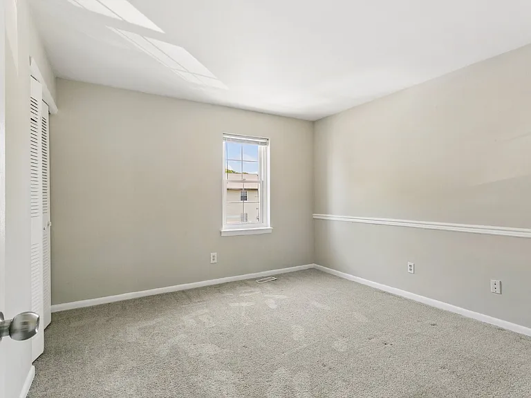 506 Genneys Way — Photo 12