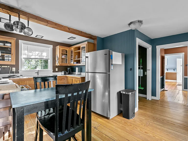 26 Perry St #1 — Photo 19