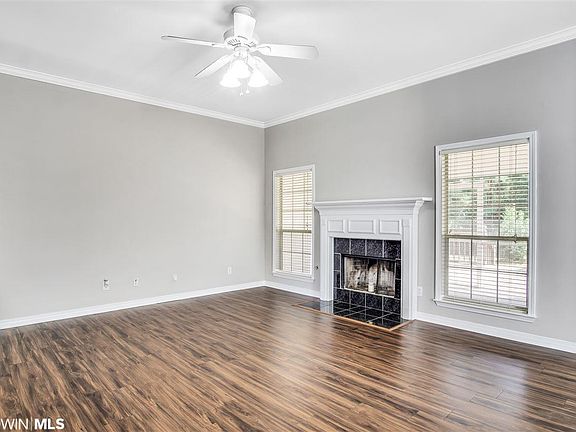 5th image of 9174 Huckleberry Dr