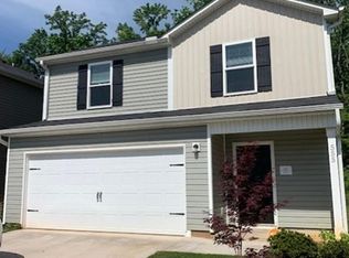 555 Dayspring Dr, Inman, SC 29349