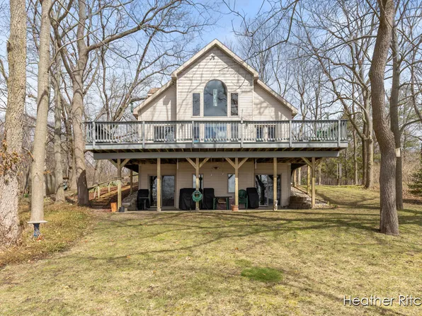 4066 Lake Dr, Allegan, MI 49010