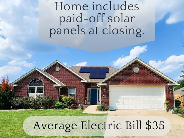 3508 W Lonoke Dr, Fayetteville, AR 72704