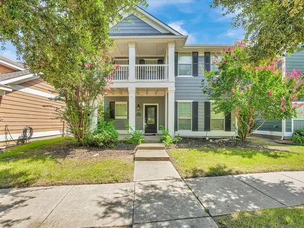 1124 Hayden Ln, Aubrey, TX 76227