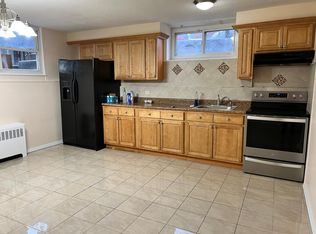 2863 Middletown Rd #NA, Bronx, NY 10461