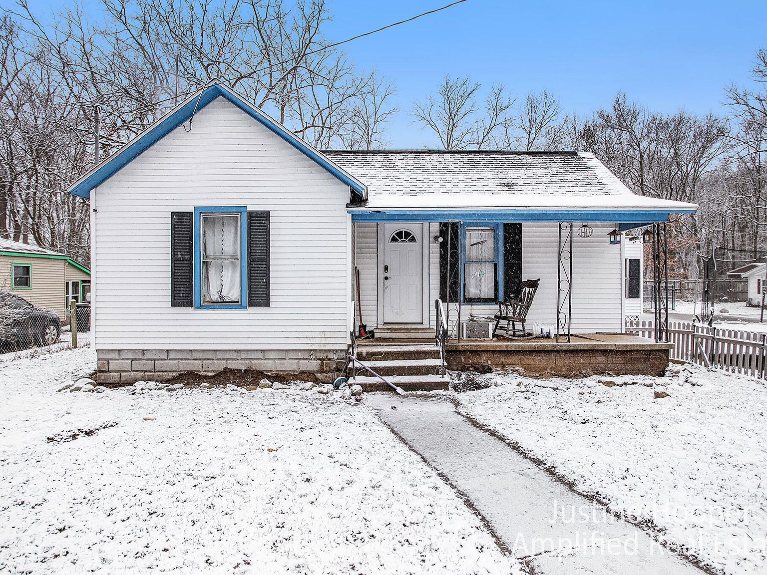 402 Gladys St, Plainwell, MI 49080 Zillow