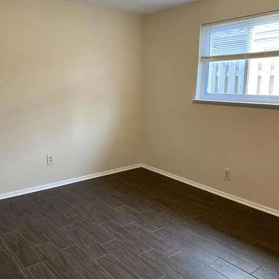 6210 Pridgen St — Photo 31