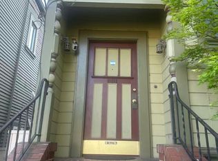 2106 Clinton Ave #D, Alameda, CA 94501