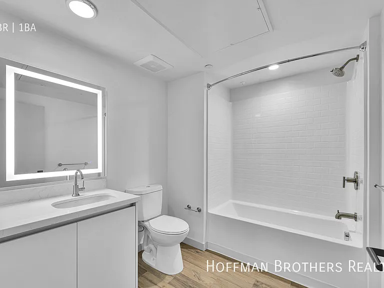 1240 Magnolia Ave #401 — Photo 19