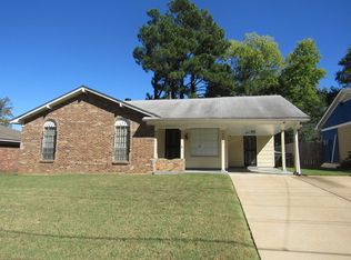 4042 Hobson Rd, Memphis, TN 38128