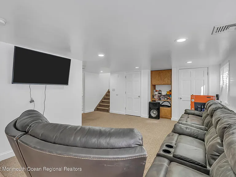17 Johnston St — Photo 21