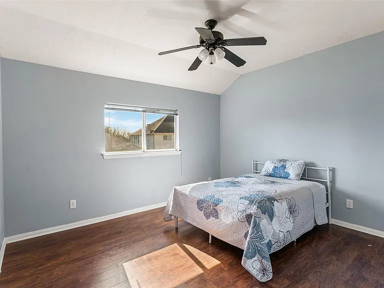 7419 Chathan Glen Ln — Photo 38
