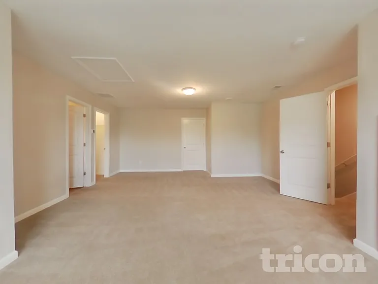 3444 Baylor Cir — Photo 12