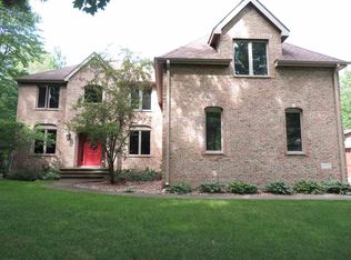 60 Oak Hill Dr, Marquette, MI 49855