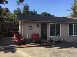 1795 1/2 Cravens Ln, Carpinteria, CA 93013