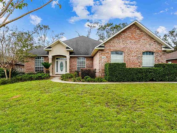 4th image of 2515 Bowling Green Way