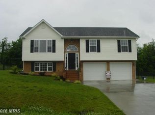 79 Silver Ct, Maurertown, VA 22644