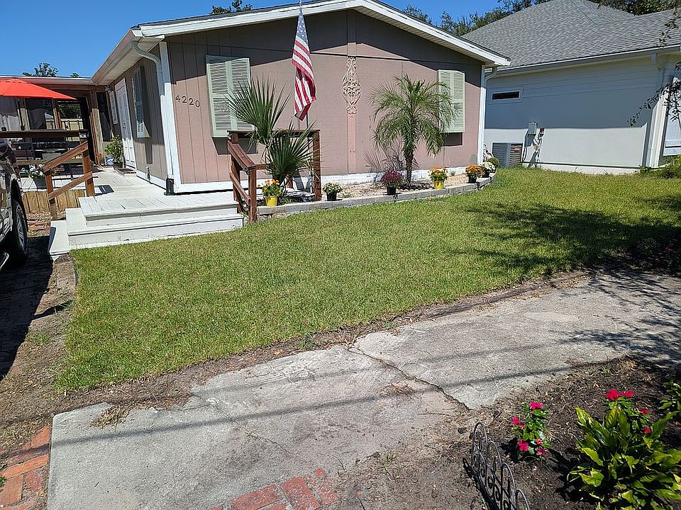 1st image of 4220 Lorraine St