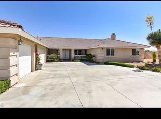 18699 Shoshonee Rd, Apple Valley, CA 92307