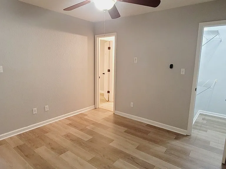 2419 Nugget Ln — Photo 17