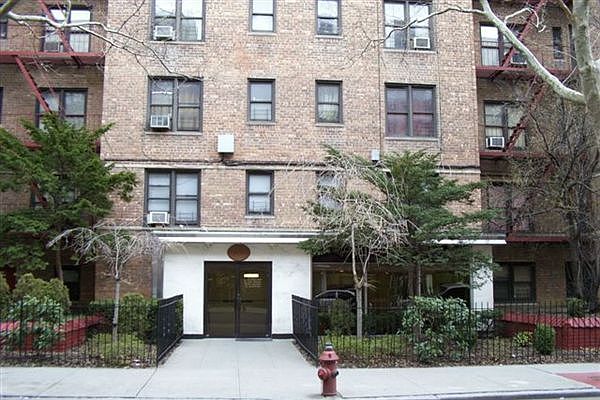 285 East 35th Street