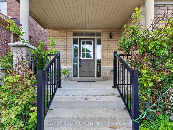 3rd image of 42 Cale Ave