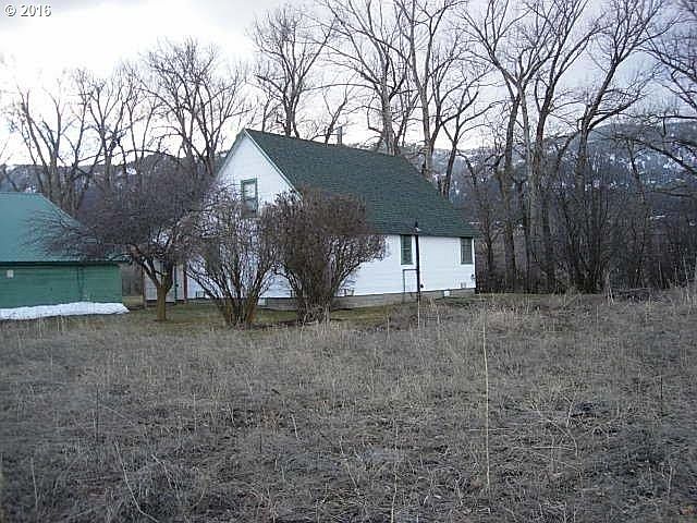 2nd image of 67421 Lostine River Rd