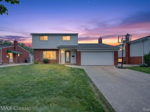 32448 Washington St, Livonia, MI 48150