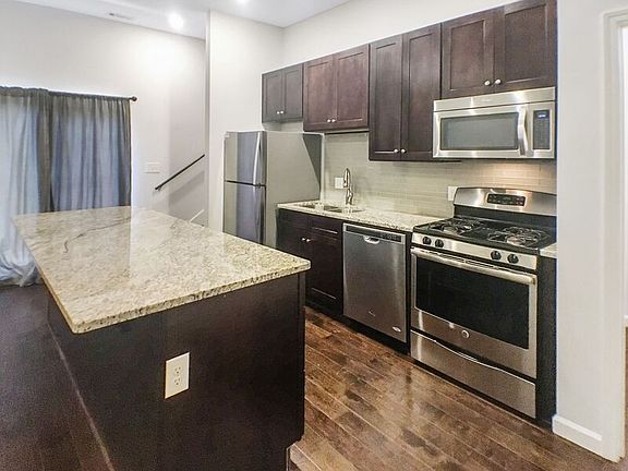 5th image of 710 14th Ave Unit C