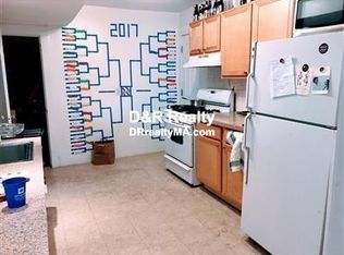 229 Summer St #3R, Somerville, MA 02143