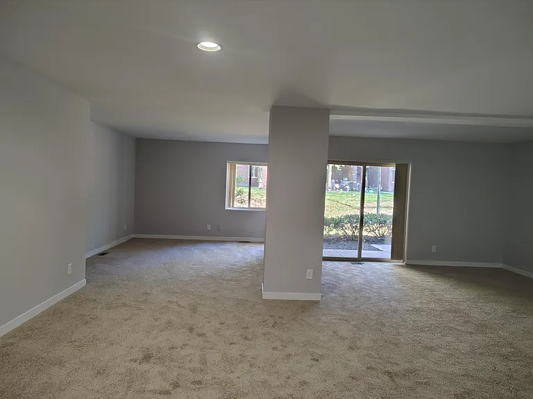 Residences at Pomona Park — Photo 115