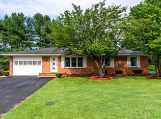 5 Rolling Rd, Luray, VA 22835