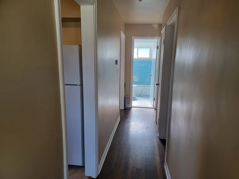 26053 Clancy St — Photo 7