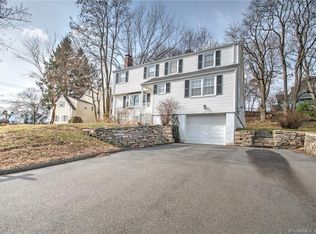 101 Riggs Ave, West Hartford, CT 06107