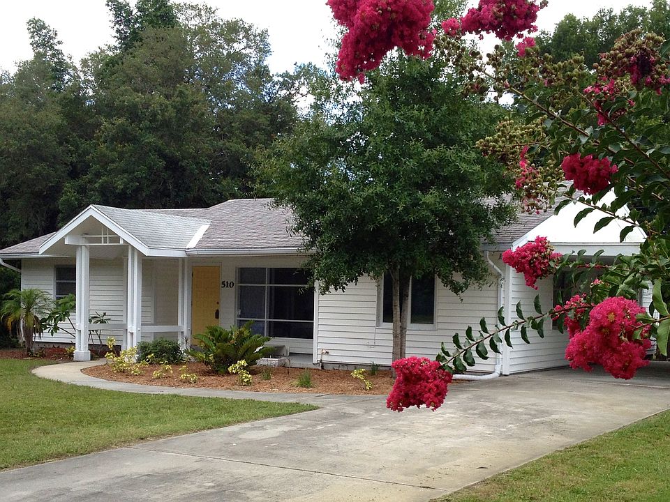 1st image of 510 S Pelican Dr