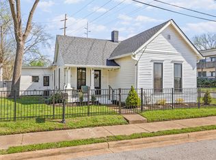 1123 Glenview Dr, Nashville, TN 37206