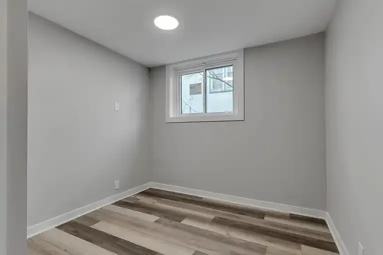 263 College St #1A — Photo 5